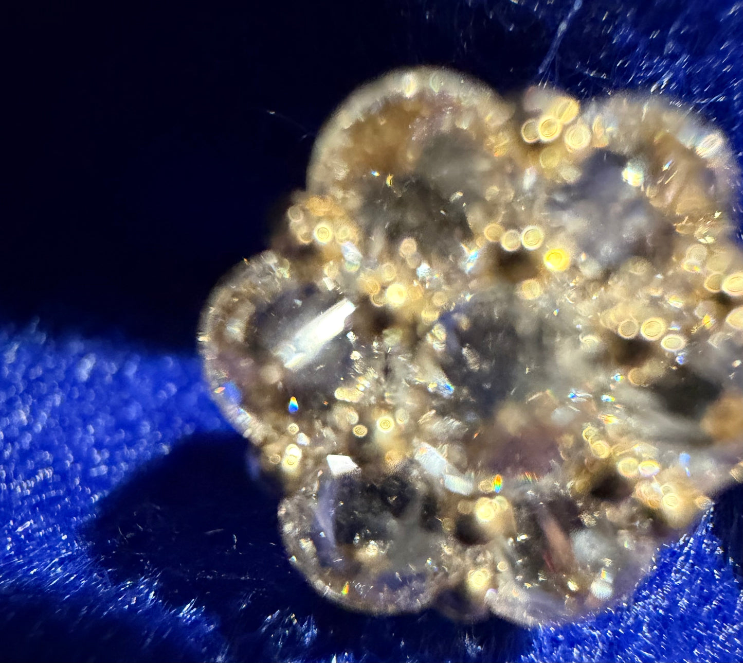 Unisex 10KT Yellow Gold Honeycomb Cluster Earrings | Reversed Diamonds fire sale !