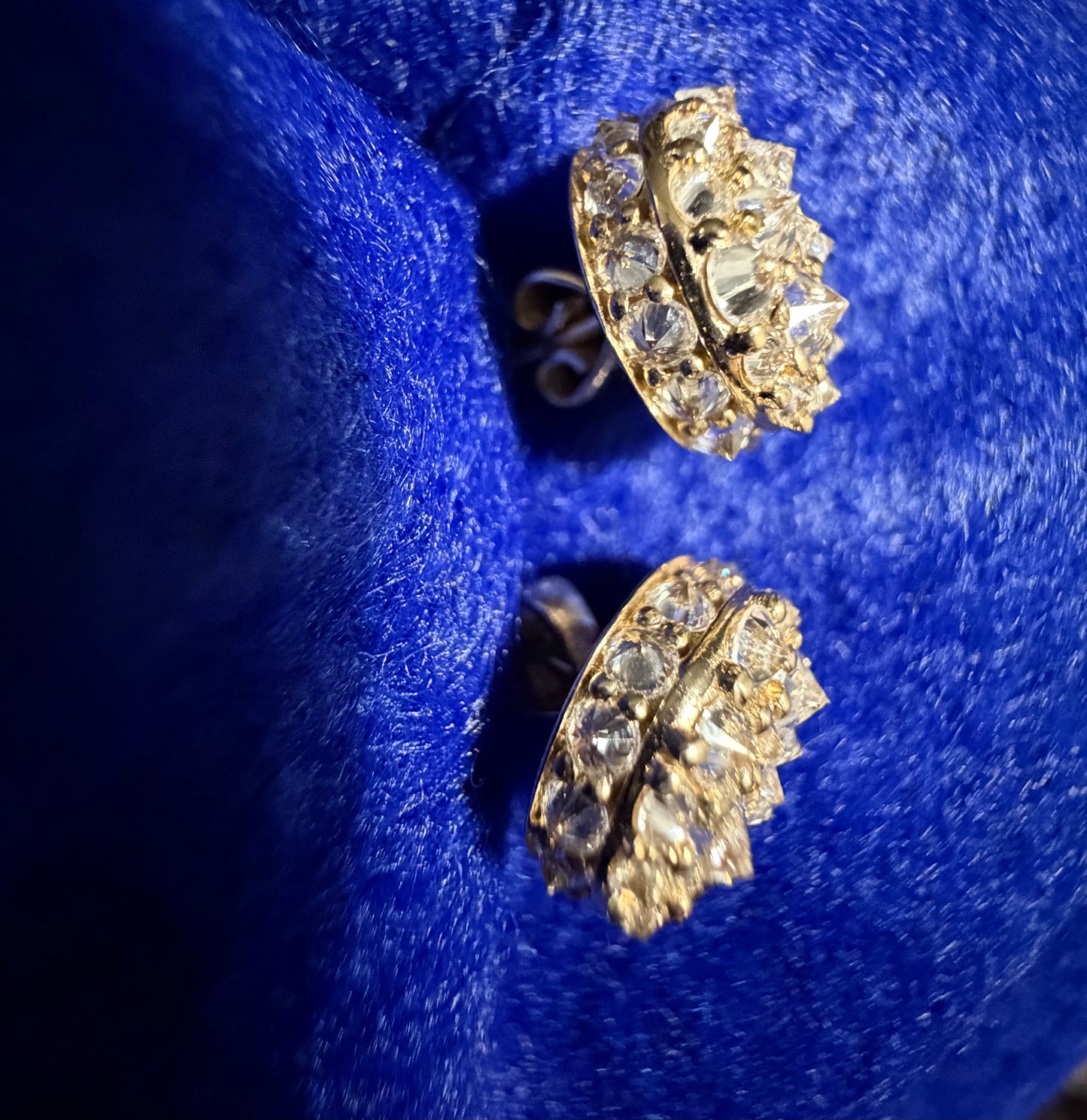 Unisex 10KT Yellow Gold Cluster Earrings | Reversed Diamonds limited time sale