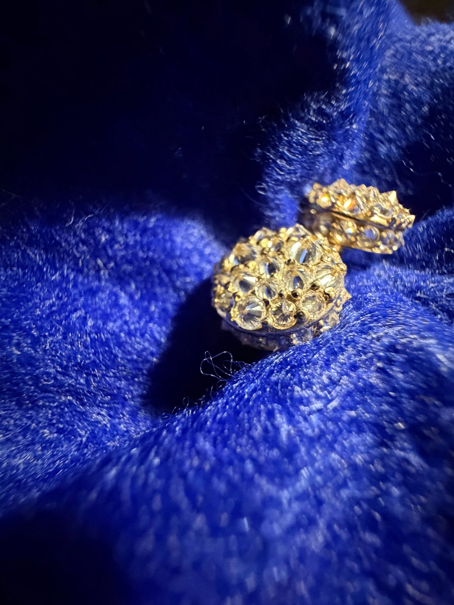 Unisex 10KT Yellow Gold Cluster Earrings | Reversed Diamonds limited time sale